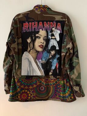 Rihanna-Graphic Camo Utility Jacket with Colorful Psychedelic Hem - Green